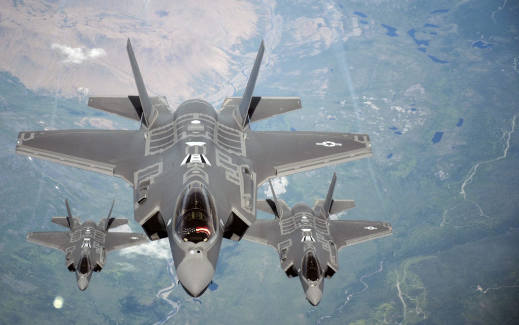 U.S. Government, Lockheed Martin Finalize $30 Billion F-35 Contract - AVweb