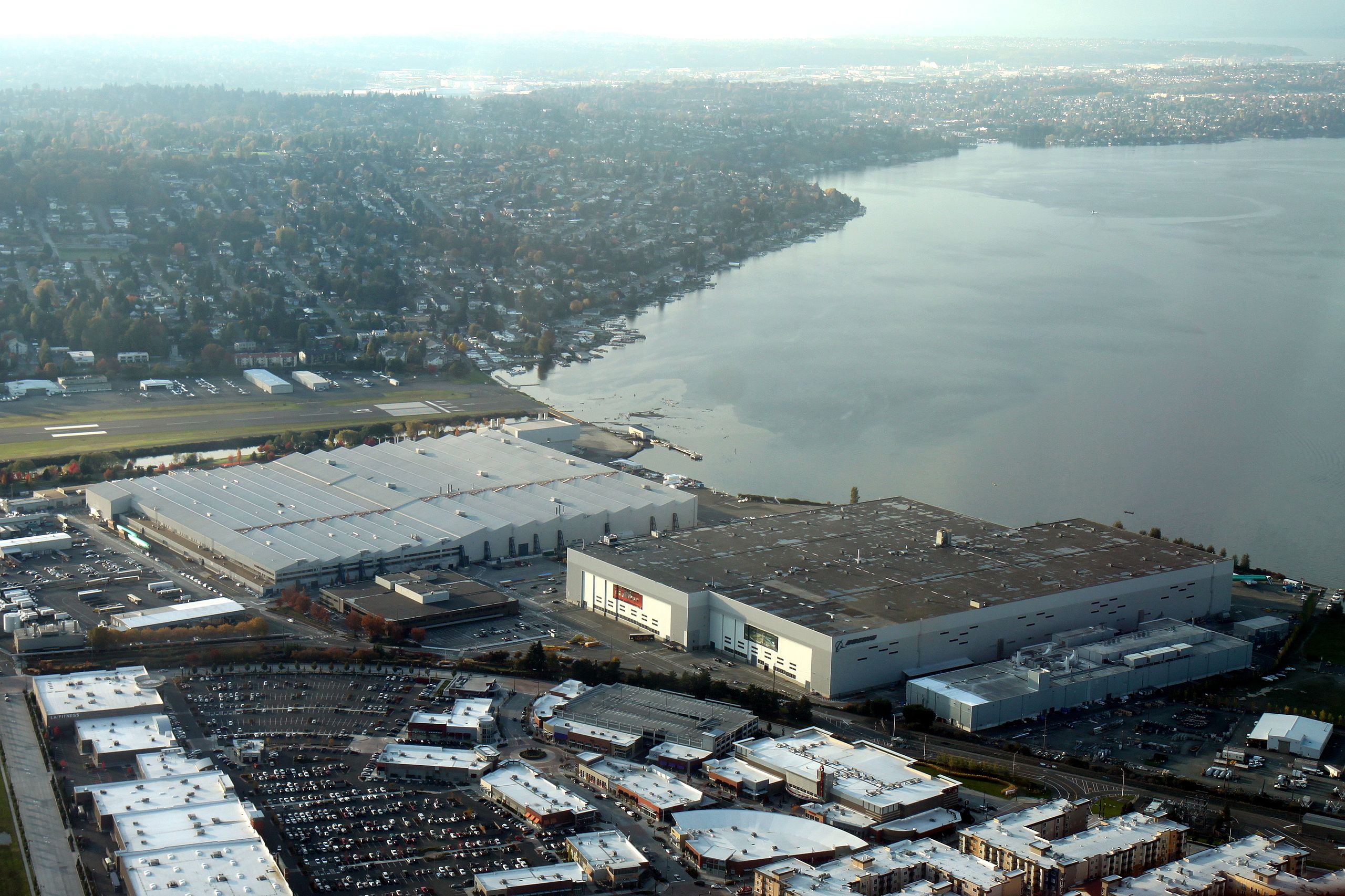 Boeing Workers Reject Labor Deal, Extending Strike - AVweb