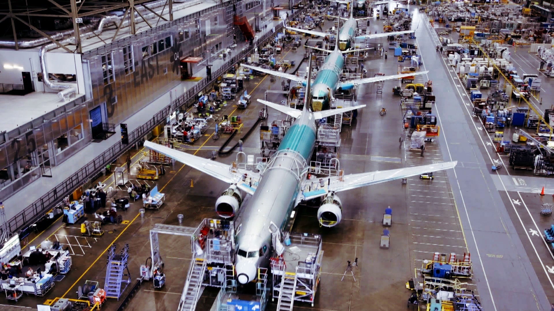 737 assembly line