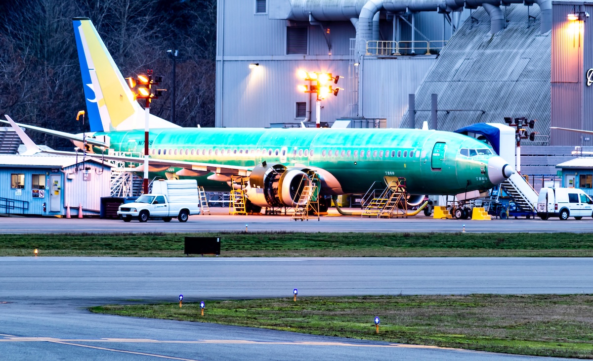 737 MAX