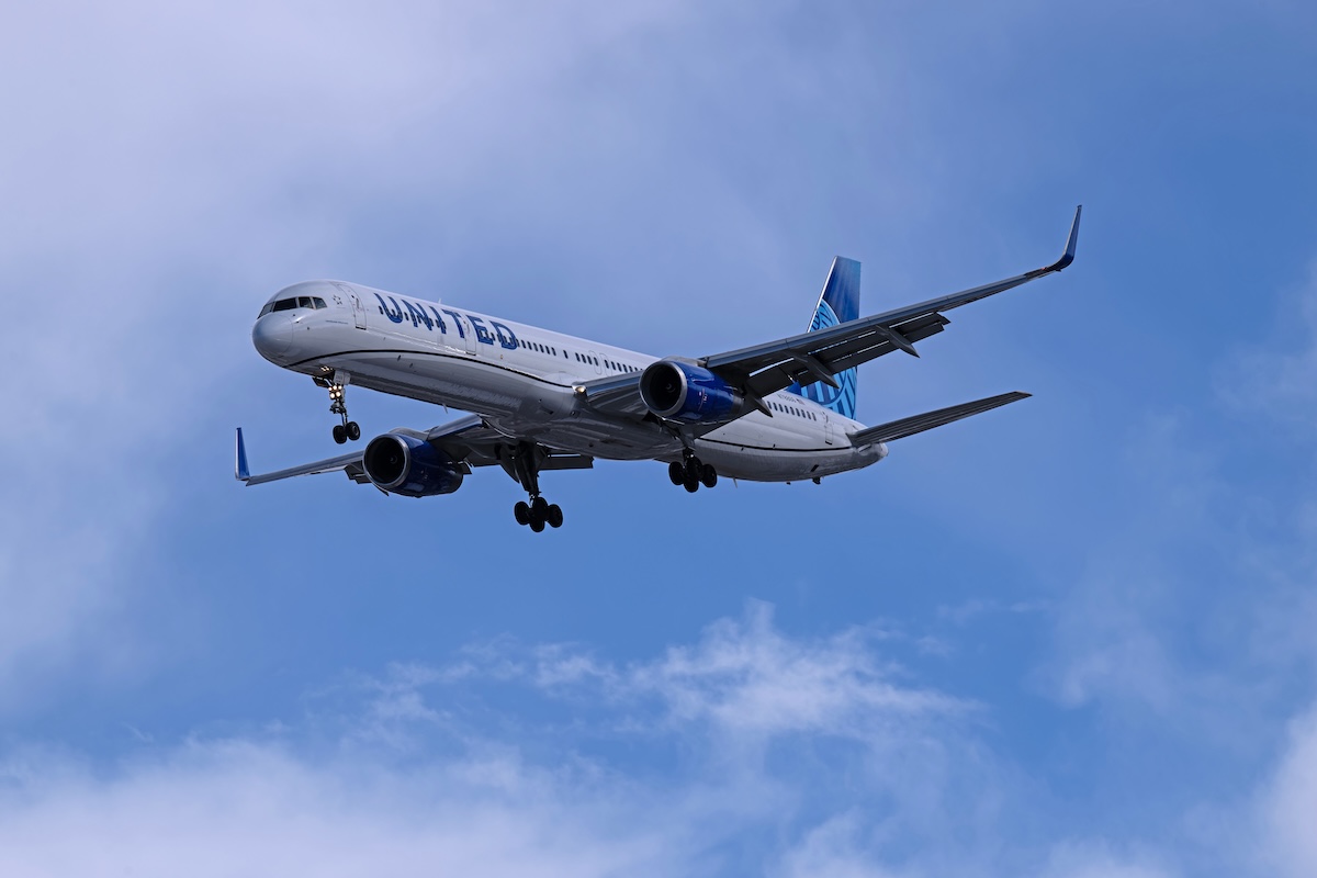 United 757