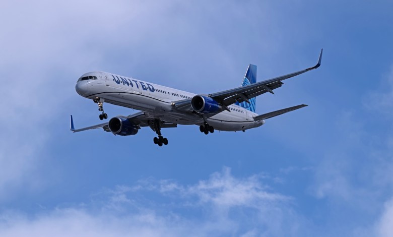 United 757