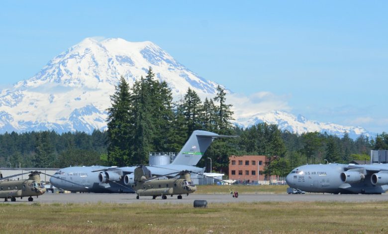 Washington helicopter crash Joint Base Lewis-McChord