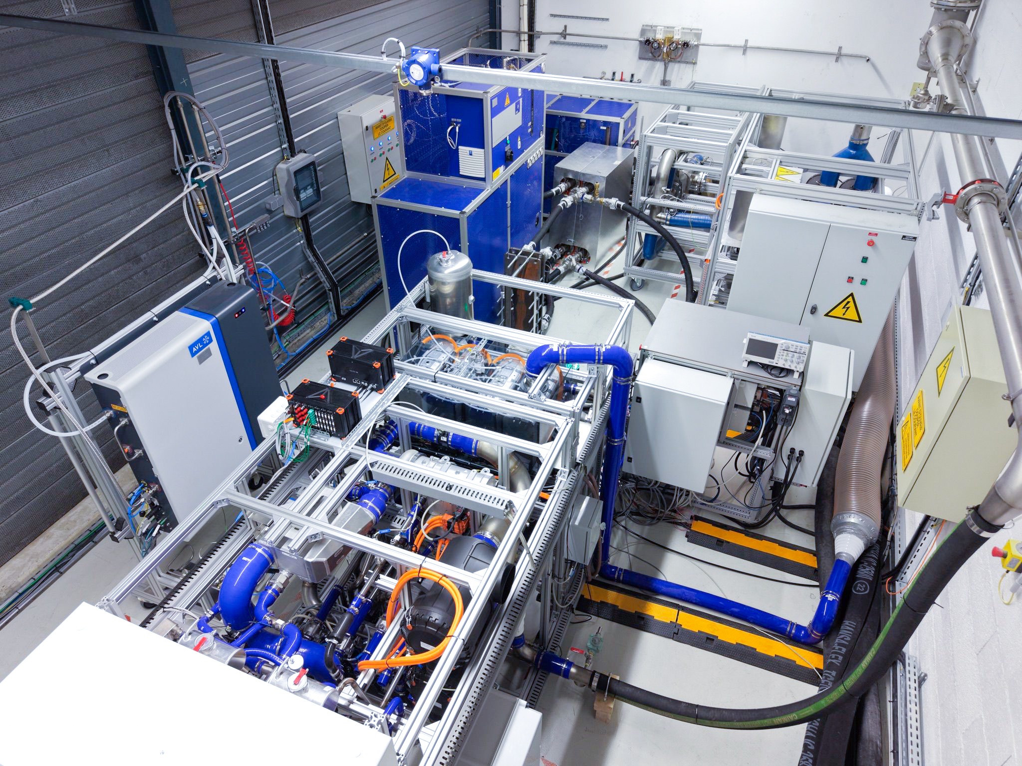 Hydrogen-Electric Jet Engine Test