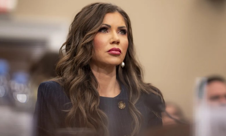 Noem: TSA Officers to Receive $10K Bonus