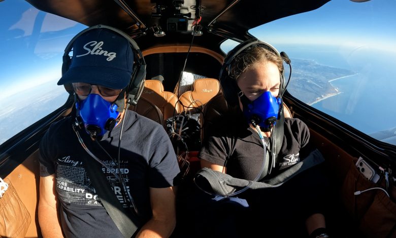 Sling TSi Climbs To 32,059 Feet In Women’s Altitude Record Flight