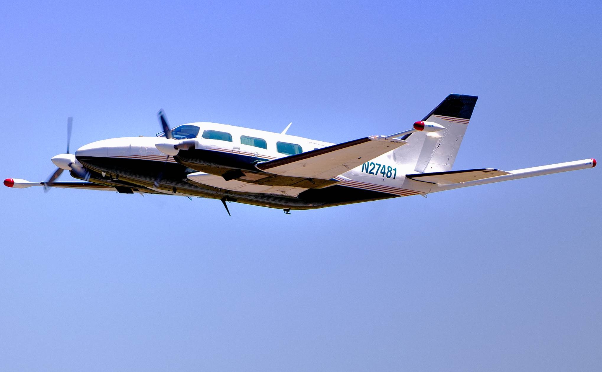Pilots Petition Starlink Following Shift to New Speed Tiers