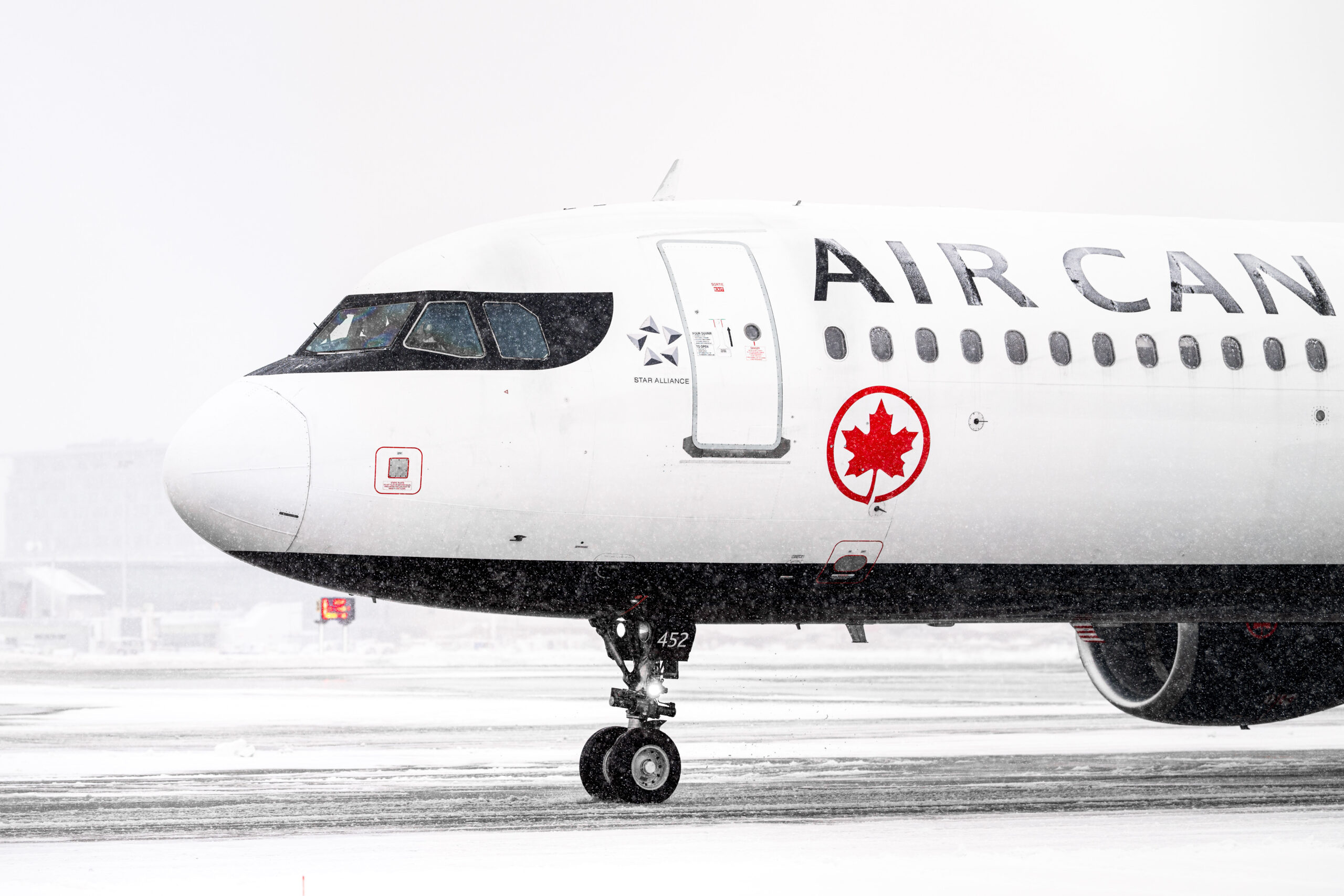 Canada Reviews Pilot Fatigue Rules