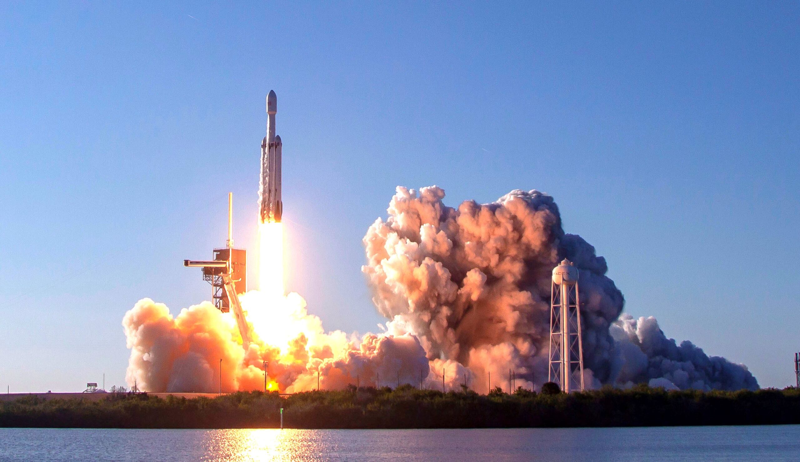 FAA Warns of Growing Space Launch Risks to Surrounding Airspace