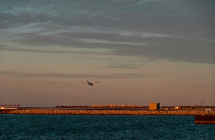 Cleveland Mayor Pushes For Burke Lakefront Airport Closure By 2029