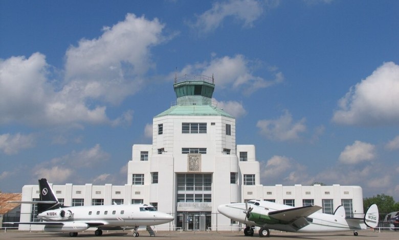 Houston Aviation Museum Suspends Operations