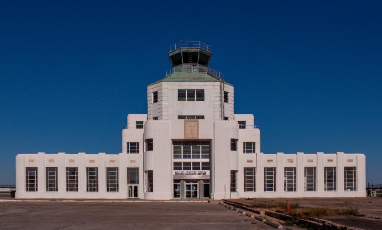 Houston's 1940 Air Terminal Seeks Path to Reopening