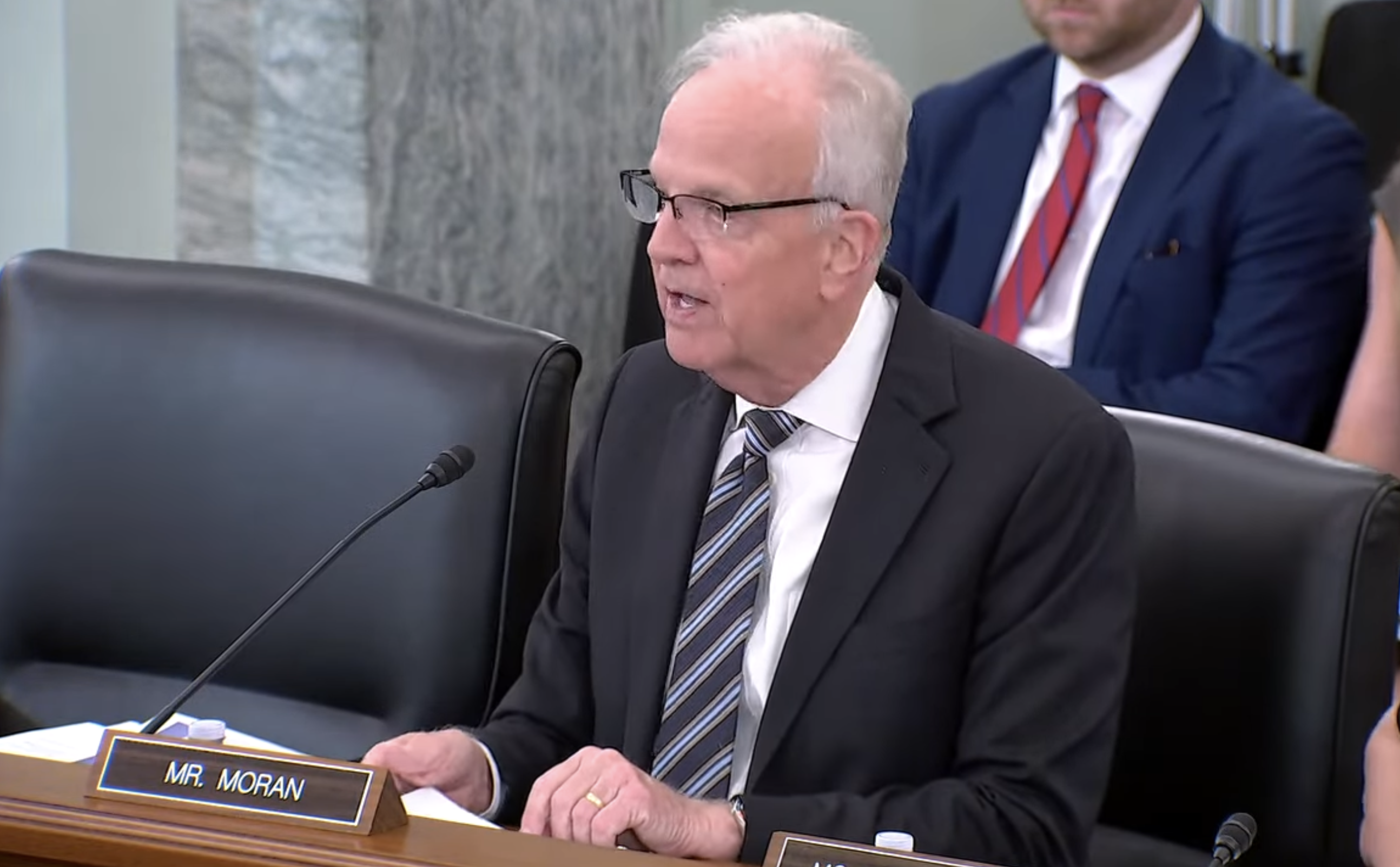 Senate Hearing Focuses On ADS-B In After Close Calls