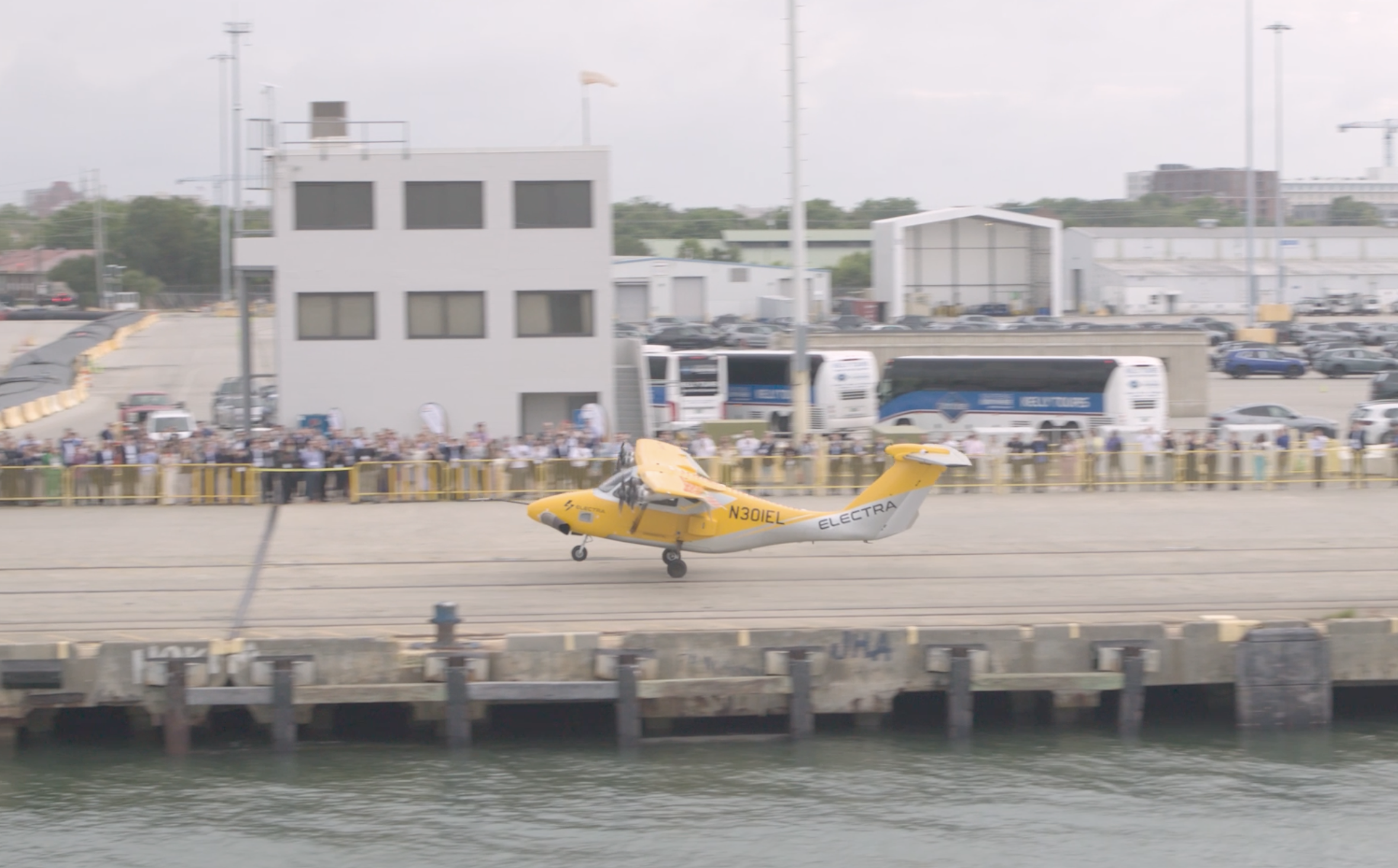 Electra Flies Hybrid-Electric Aircraft In Downtown Charleston