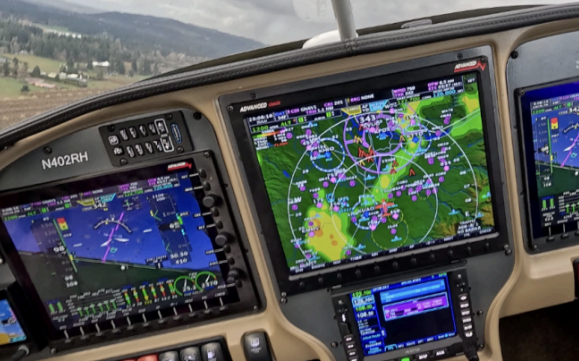 Dynon Expands SkyView HDX IFR Package