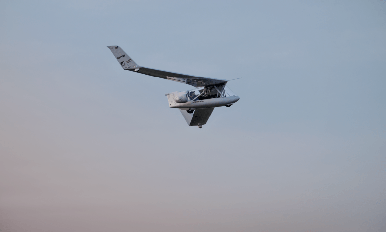 Whisper Aero Flies Electric-Powered Swift Glider