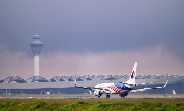 Malaysia Aviation Group Orders Drug Testing For 1,260 Pilots