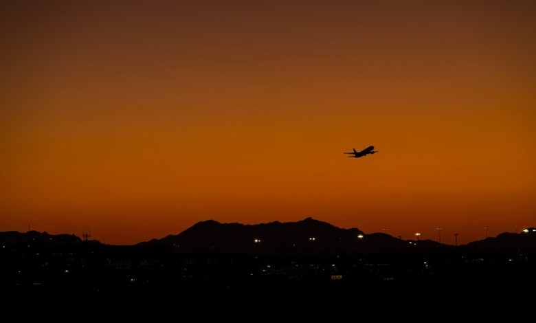 Arizona Senators Seek Changes To Phoenix Flight Path Plan