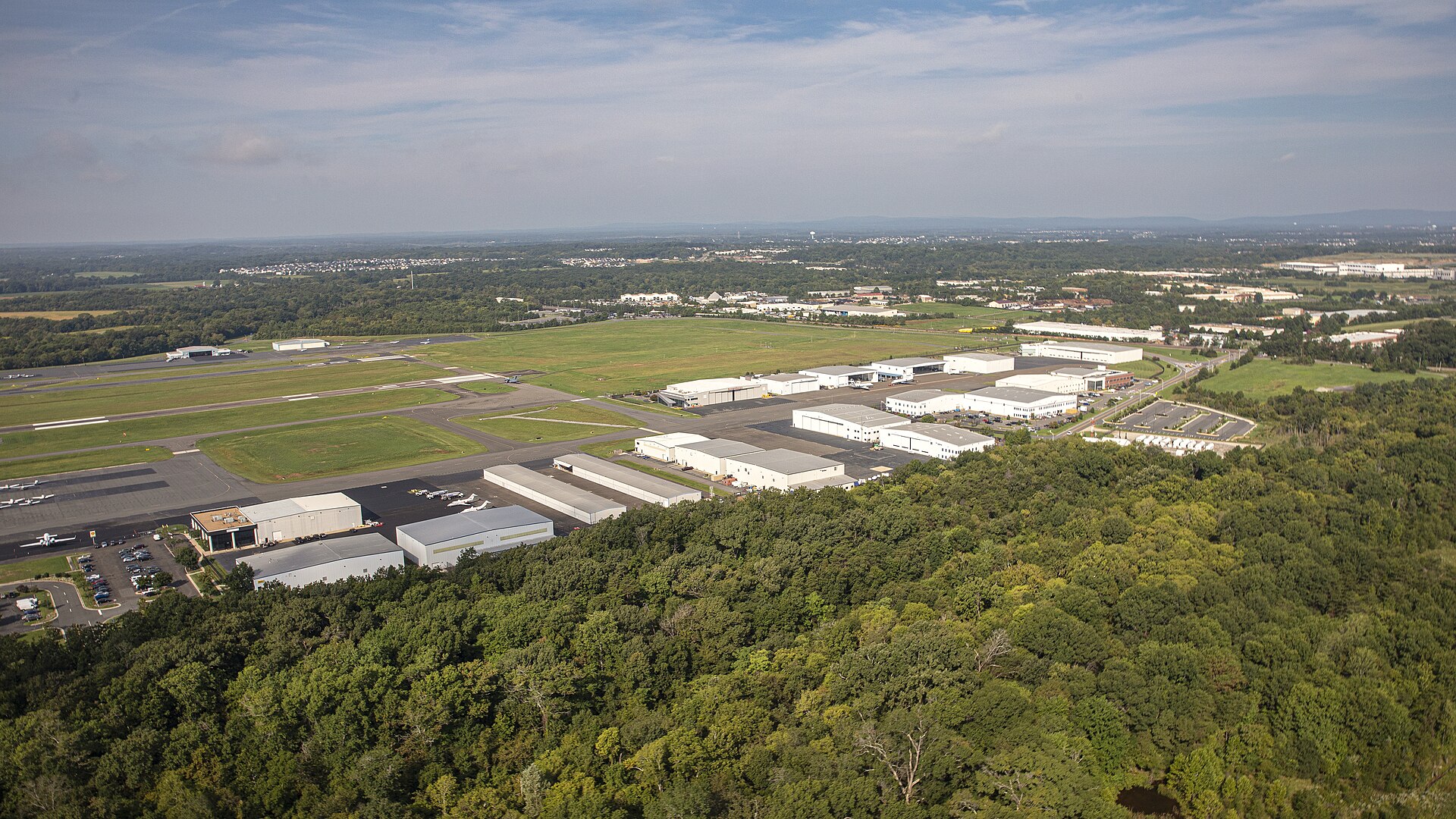 FAA Clears Virginia’s Busiest GA Airport For Airline Service
