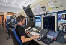 Senators Press FAA Over Controller Pay Raise