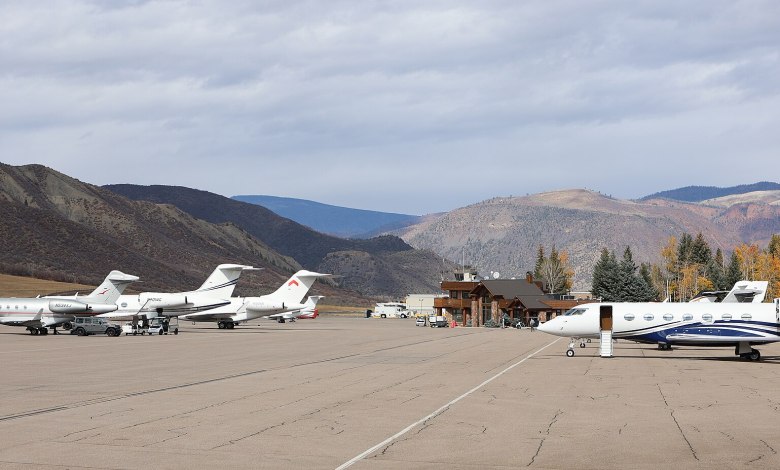Aspen Airport Weighs Steep Landing Fee Increases for 2027
