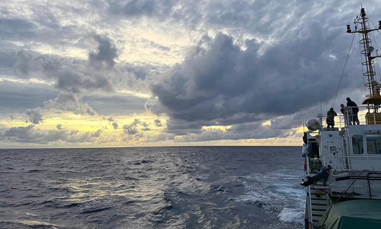 Earhart Search Team Nears Pacific Atoll