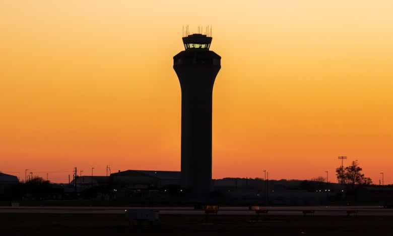 FAA Reports Record Controller Trainee Hiring