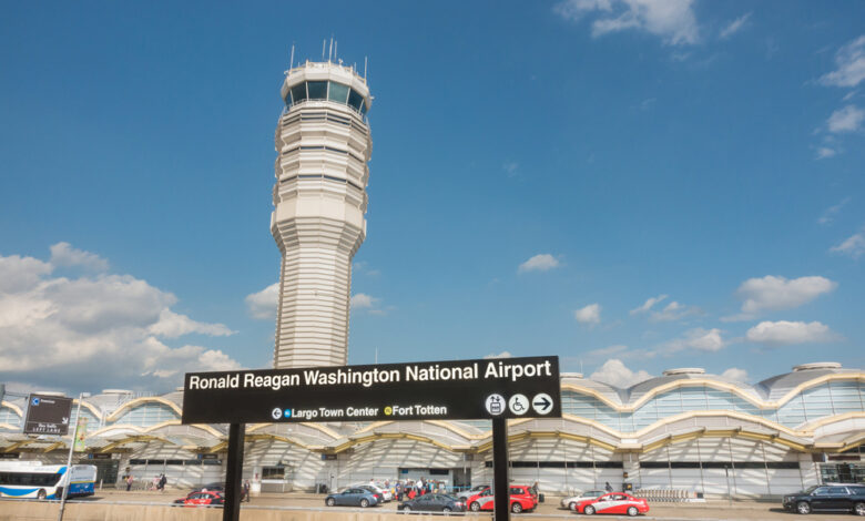 Electronic Flight Strips Introduced at DCA Tower