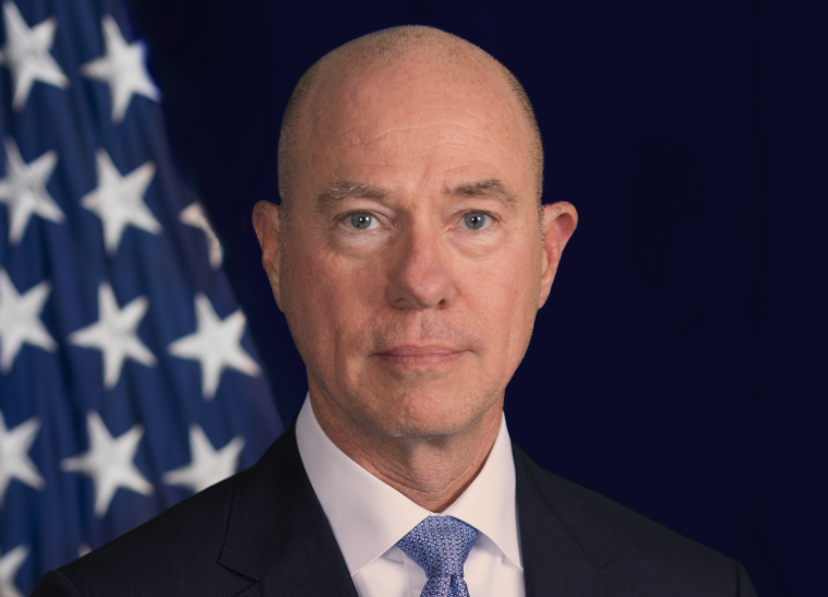 FAA Administrator Weighs In on ADS-B Fee Dispute