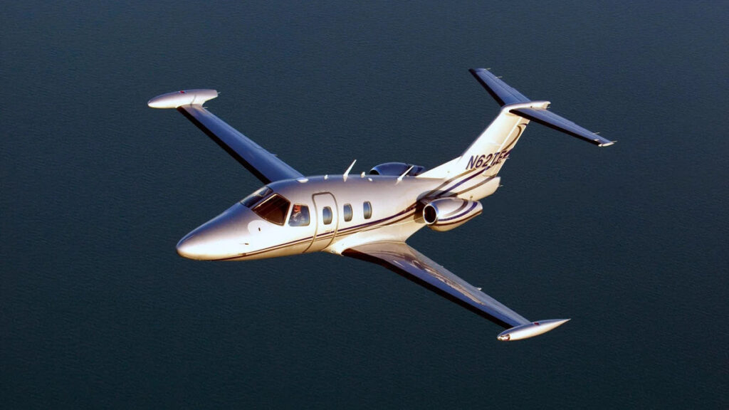 Vern Raburn, Eclipse Aviation Founder, Dies At 75
